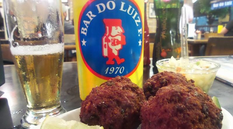 ExperiMente Comer: Bolinho de carne do Bar do Luiz